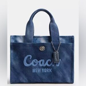 💯 Coach cargo Indigo Denim Tote 26